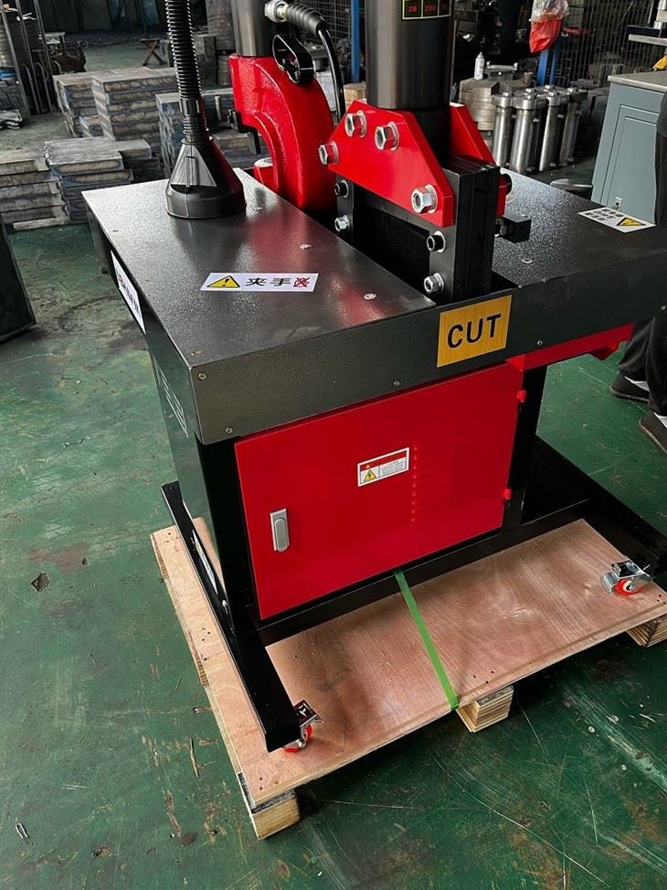 portable busbar cutting machine